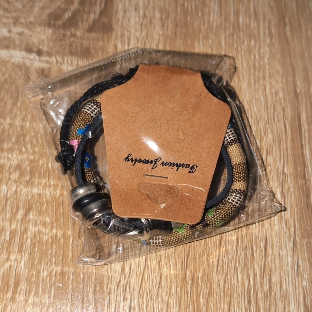 Bracelet - Picture 2 of 3